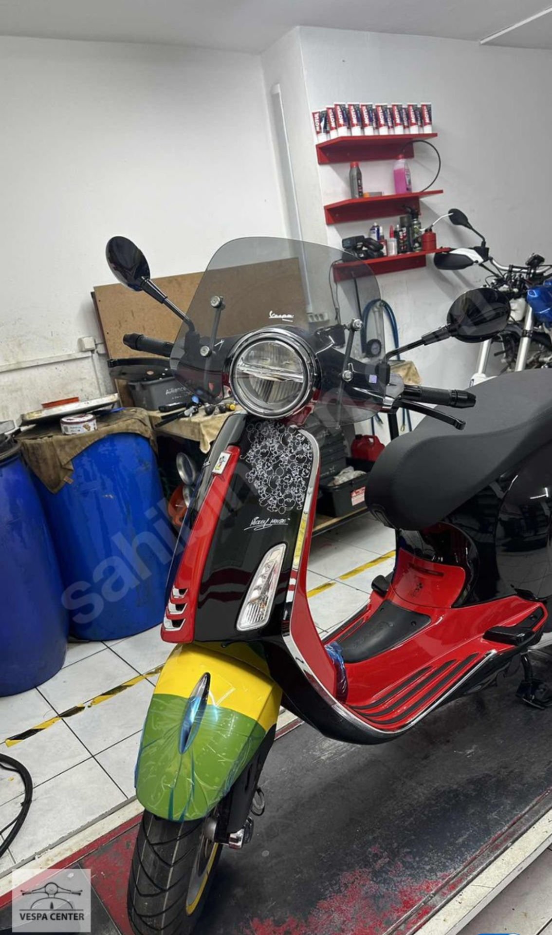 VESPA PRİMAVERA Disney Mickey Mouse KISA AYNA