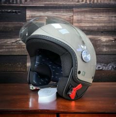 VESPA KASK GTS BEJ YENI MODEL Q01 RENK KODU
