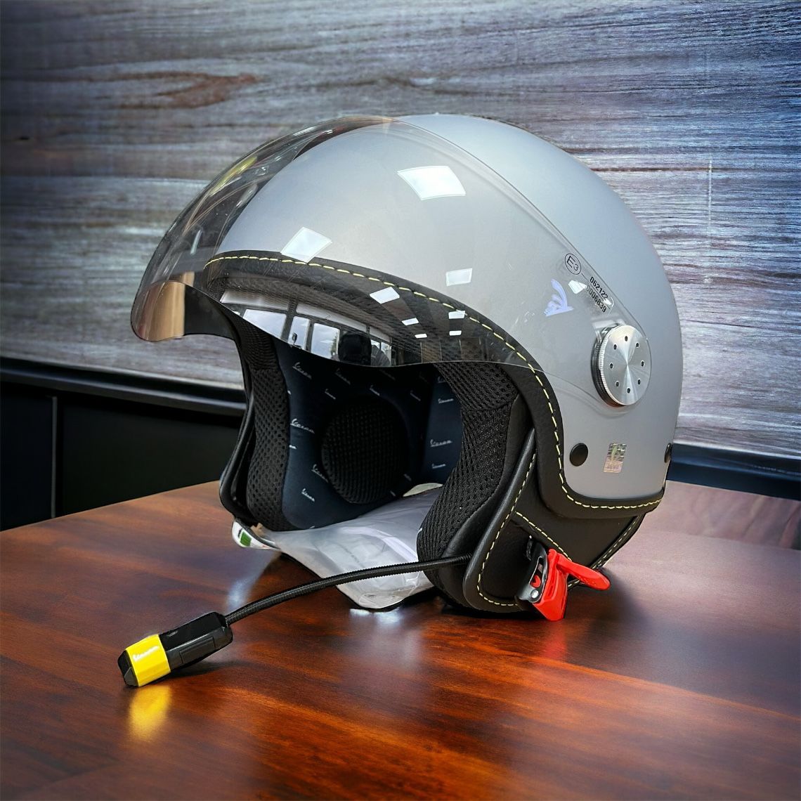 VESPA KASK VISOR İNTERKOM BLUETOOTH AÇIK GRİ /G23 RENK KODU