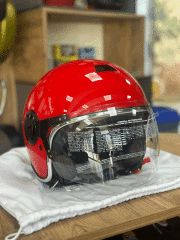 VESPA KASK ARGENTARİO KIRMIZI YENİ MODEL