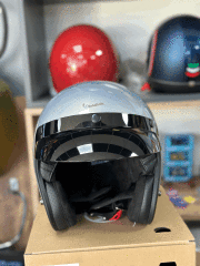 VESPA KASK VERSİLİA PARLAK GRİ YENİ MODEL
