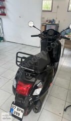 VESPA GTS VE GTV ARKA PORTBAGAJ SİYAH