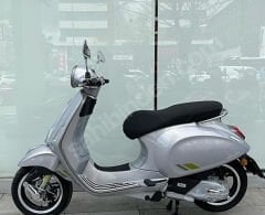 VESPA PRİMAVERA GRİ TECH ÇANTA SETİ TOPCASE 2024 YENİ MODEL