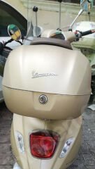 VESPA PRİMAVERA KUM GRİ S ÇANTA SETİ TOPCASE