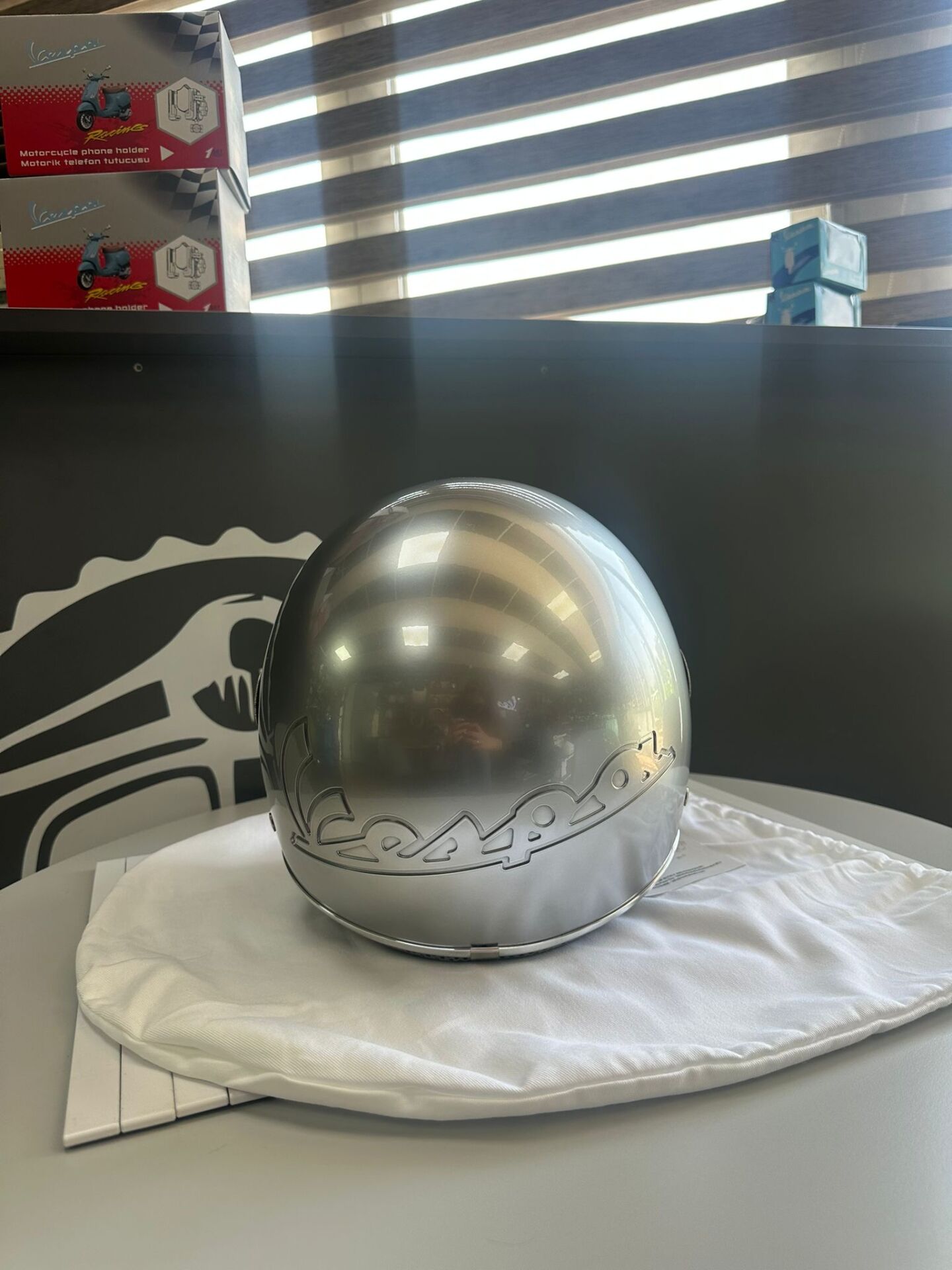 VESPA KASK VİSOR MODELİ YENİ DEC GÜMÜŞ KROM