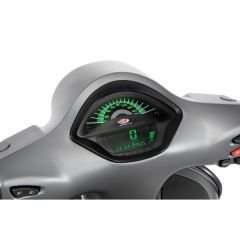 VESPA GTS MODELLERİNE KİLOMETRE SAATİ SİP MARKA