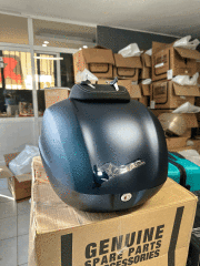 VESPA PRİMAVERA MAT LACİVERT TECH ÇANTA SETİ TOPCASE 2024