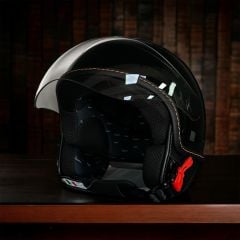 VESPA PARLAK SİYAH GTV KASKI