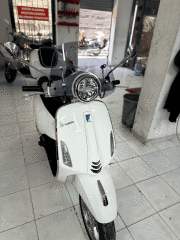 VESPA PRİMAVERA ÖN CAM FÜME