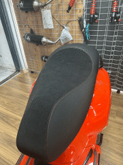 VESPA GTS VE GTV SPOR KOLTUK KIRMIZI DİŞİKLİ