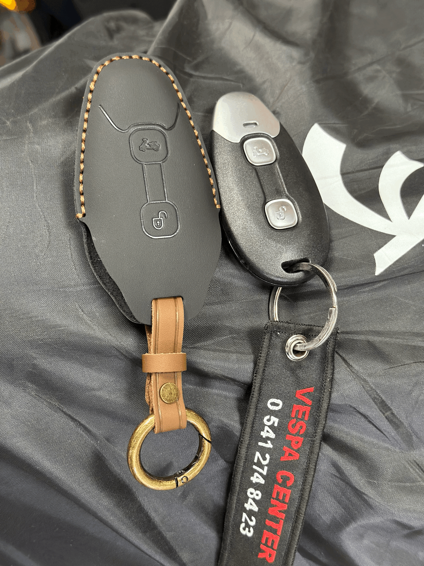 VESPA GTS VE GTV ANAHTAR KUMANDA KILIFI DERİ