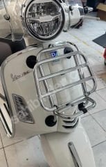 VESPA GTS VE GTV HPE ÖN PORT BAGAJ SIYAH VE KROM