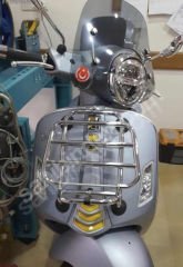 VESPA GTS VE GTV HPE ÖN PORT BAGAJ SIYAH VE KROM