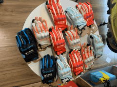 VESPA MOTOSİKLET KORUYUCU ELDİVEN