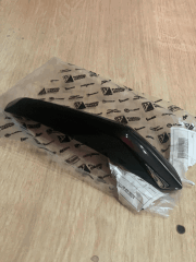 VESPA GTS ANAHTARSIZ 2023 ÖN ÇAMURLUK GAGA ÜSTÜ SİYAH