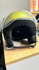 VESPA KASK GTS MAT YESIL YENI MODEL VO3 RENK KODU