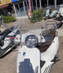 VESPA PRIMAVERA ÖN CAM ORTA BOY