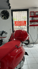 VESPA PRİMAVERA RED ÇANTA SETİ TOPCASE