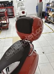 VESPA GTS ÇANTA TOPCASE SET OLARAK DEMIRLi TURUNCU ORANGE A11