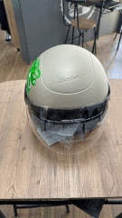 VESPA 946 DRAGON KASK