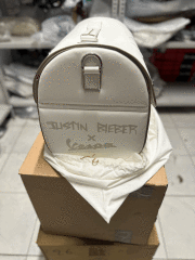 VESPA JUSTIN BIEBER DERİ BAGAJ ÇANTA DEMİR HARİÇ