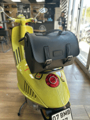 VESPA 946 BUNNY EDITION DERI ÇANTA APARAT DAHIL