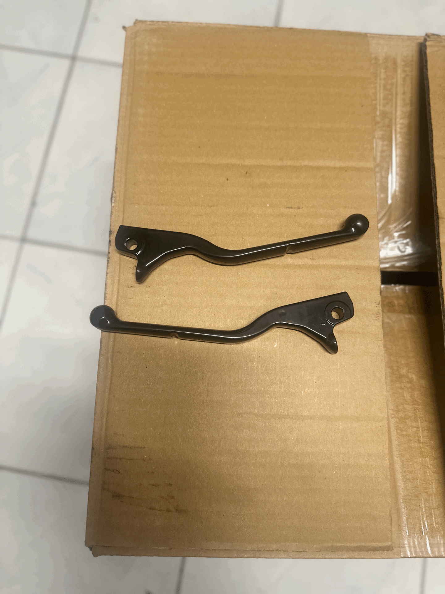 VESPA GTS ANAHTARSIZ MODELLER İÇİN SİYAH FREN KOLU MANET TAKIMI MOTO NOSTRA
