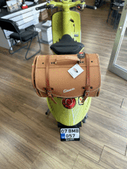 VESPA CLASSİC ARKA ÇANTA TOPCASE BÜYÜK BEJ