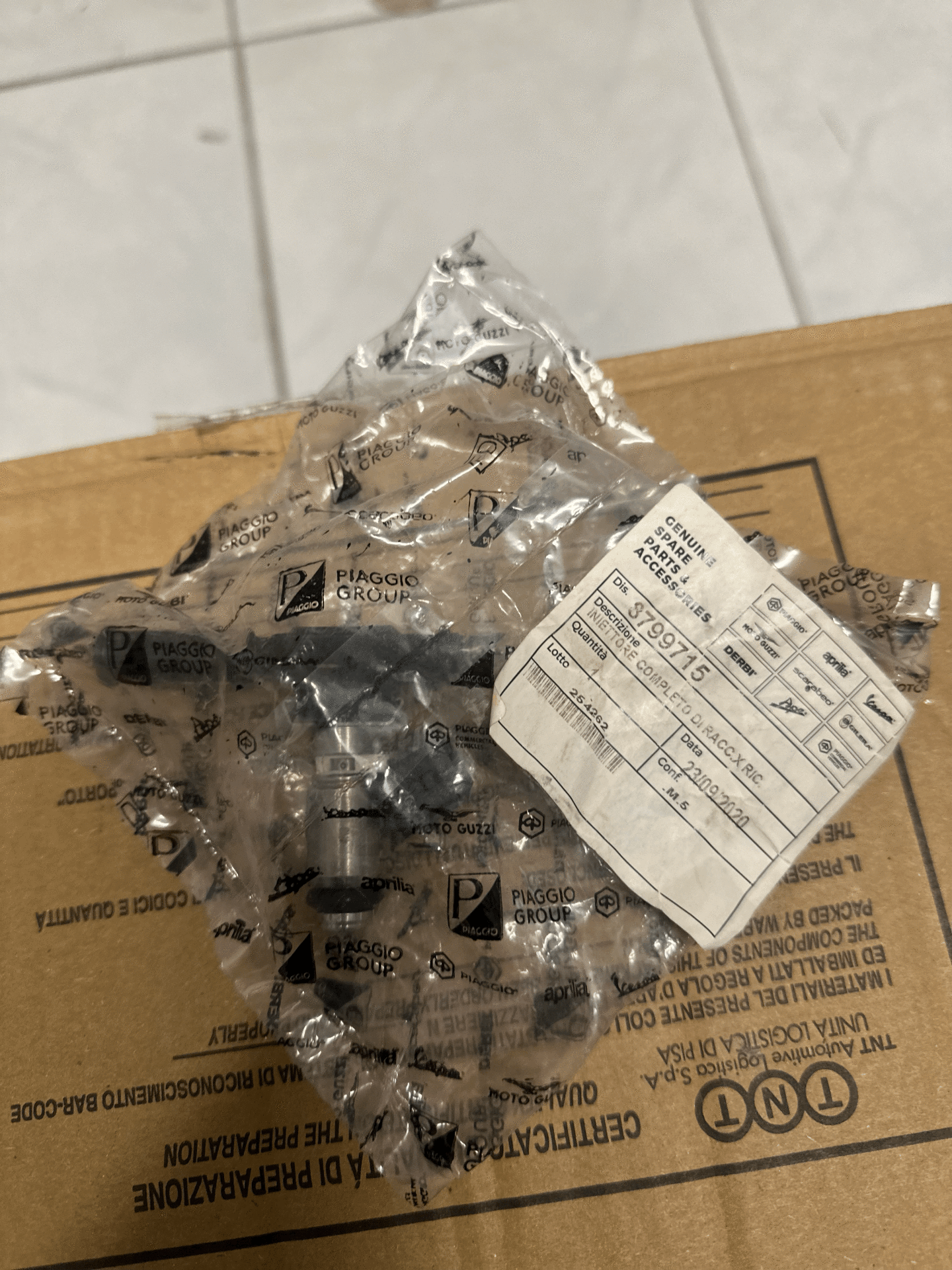 VESPA PRİMAVERA SPRİNT LX ENJEKTÖR KOD 8799715
