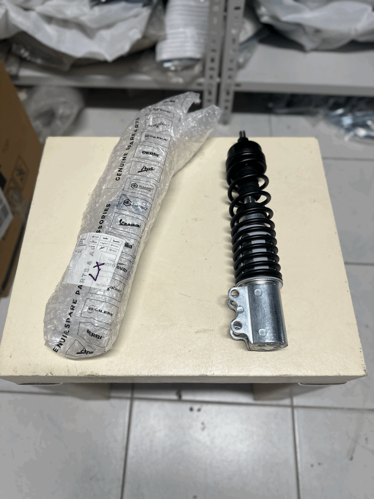 VESPA LX VE LXV ÖN AMORTİSÖR