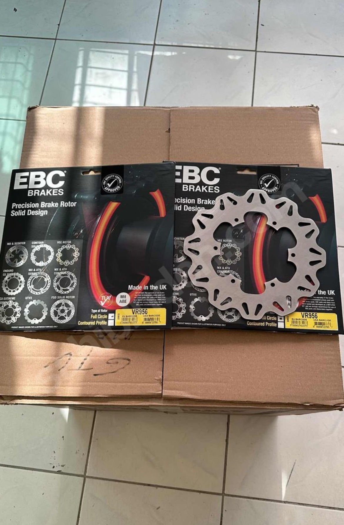 VESPA GTS VE GTV DISK FREN EBC VEE