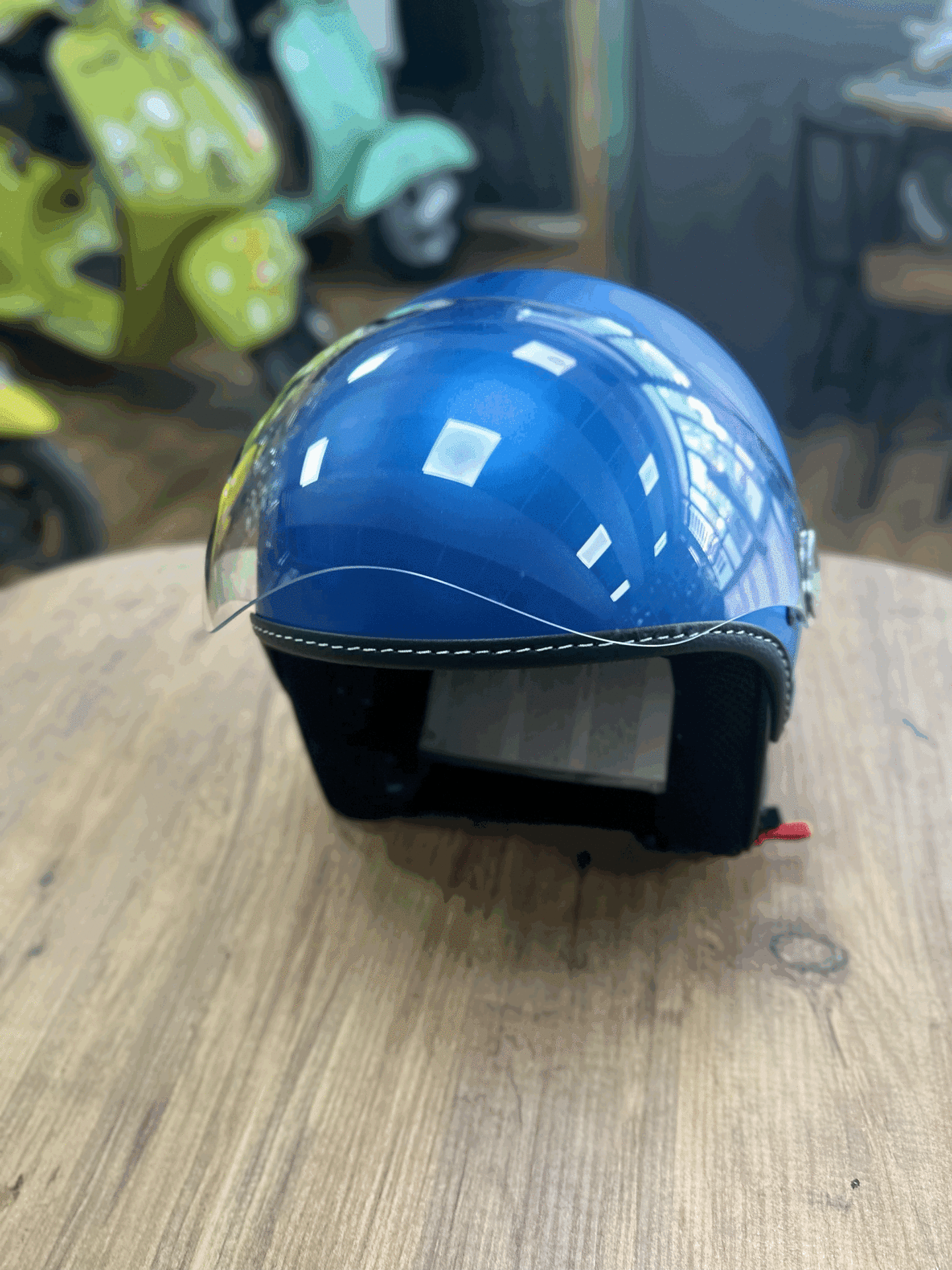 VESPA VİSOR MAT MAVİ KASK