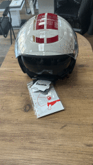 VESPA RACİNG SİXTİES  KASK BEYAZ / KIRMIZI