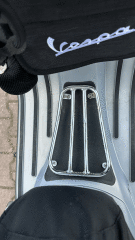 VESPA GTS VE GTV UYUMLU AKÜ DEMİRİ KROM