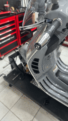 VESPA GTS VE GTV DENGE TOPUZU ÇANTA İÇİN ZELİONİ KROM