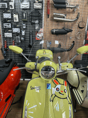 VESPA 946 BUNNY ÖN ÇAM SİPERLİK