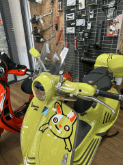 VESPA 946 BUNNY ÖN ÇAM SİPERLİK