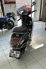 VESPA PRİMAVERA VE SPRİNT KORUMA DEMİRİ ARKA KROM
